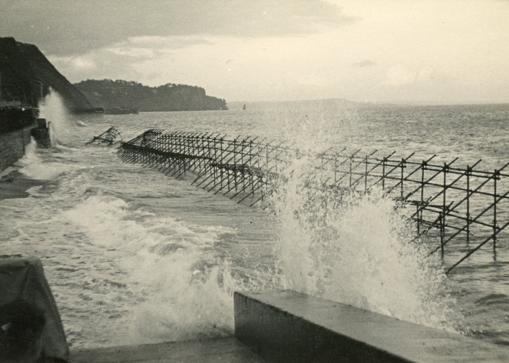Sea defences 1940